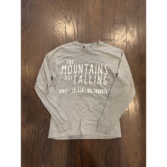 The Mountains Are Calling Graphic Long Sleeve T-Shirt Fruit Loom M - Picture 1 of 2